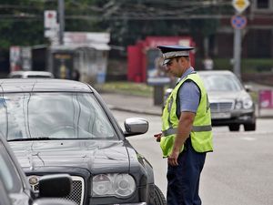 Гибдд в тоннированных машинах ездят правонарушители