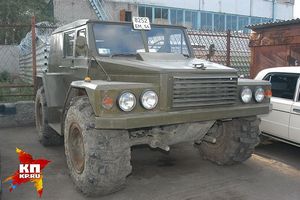 Новосибирцы собрали внедорожник из вертолета бтр и волги