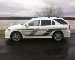 Очами обладателя. nissan r’nessa
