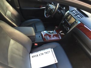 Тоета camry. к нам корабль плывет